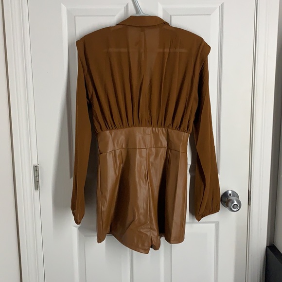 FASHION NOVA Corset Romper in Camel - Picture 5 of 8